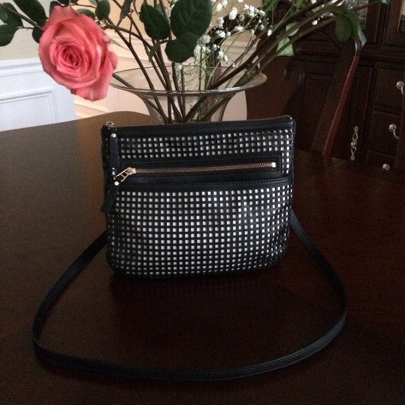 Fossil Bags Fossil Black And White Patterned Crossbody Poshmark